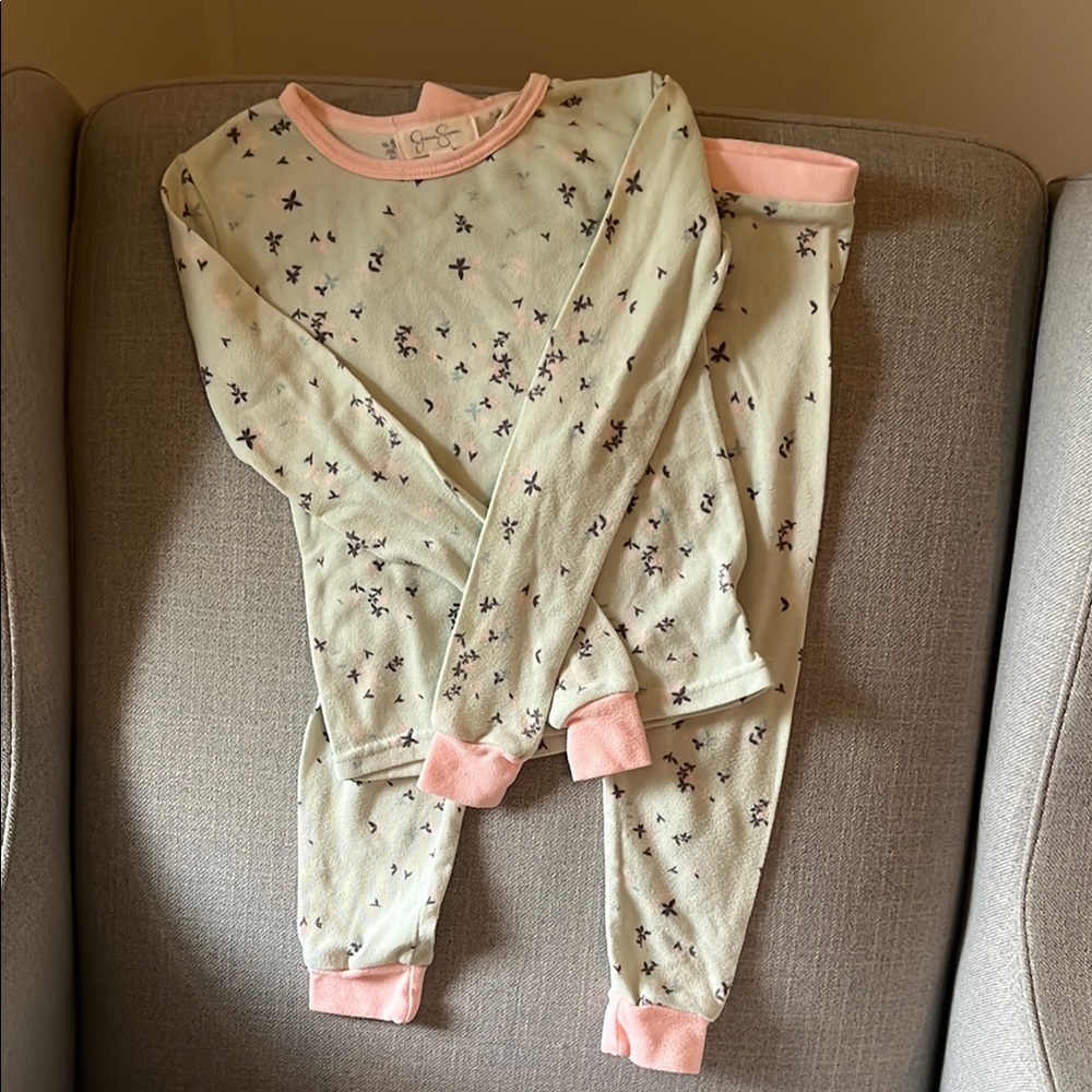 Jessica Simpson pajama set
